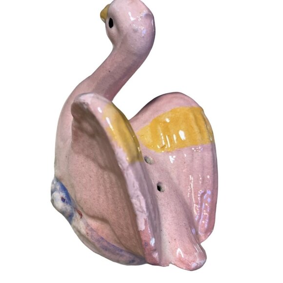 Pink Swan salt and Pepper Shaker Set - Picture 6 of 13